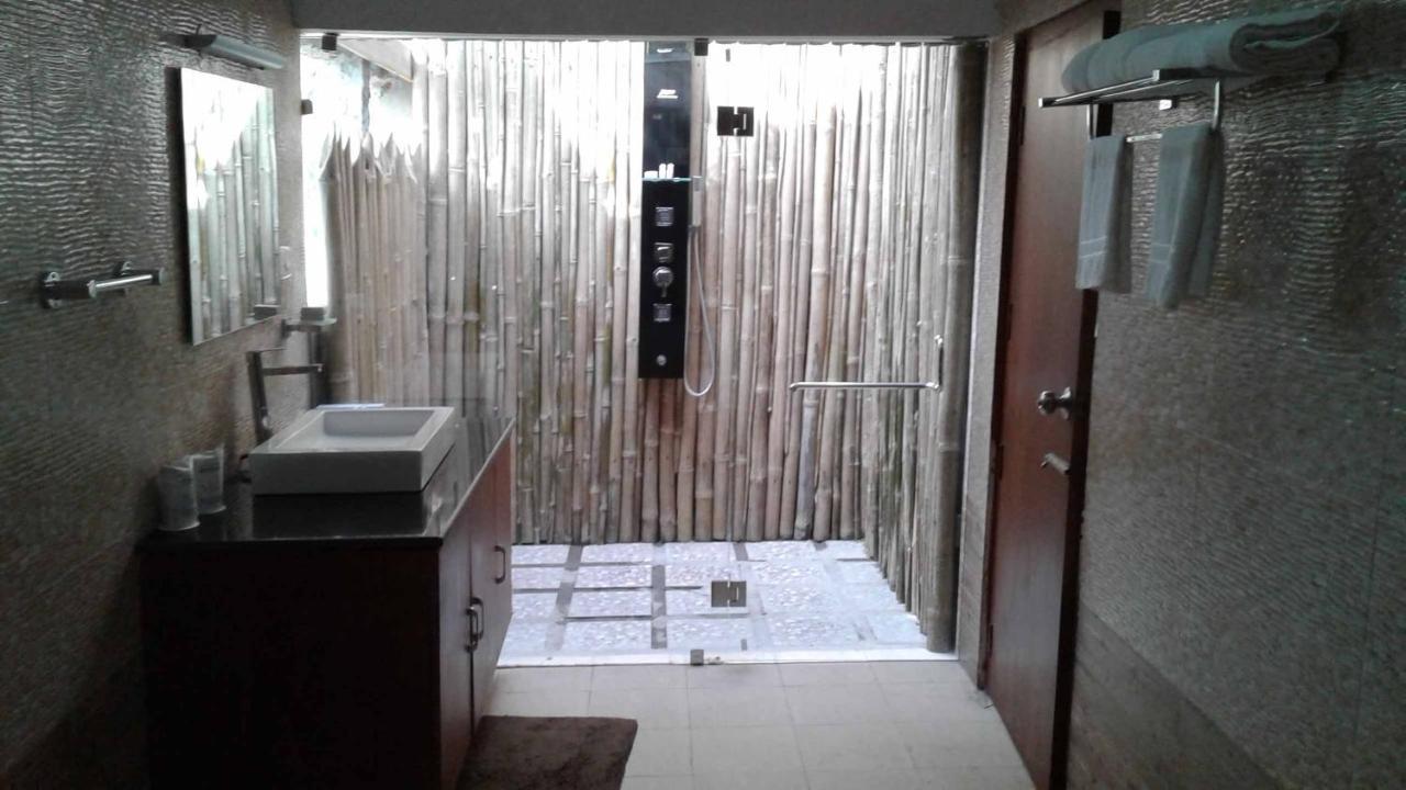 גווהטי Zizina Otis Resort מראה חיצוני תמונה